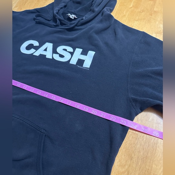 2004 Black Johnny Cash Hoodie. Size XL - Picture 4 of 5